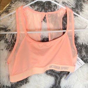 BNWT sports bra Victoria Secret